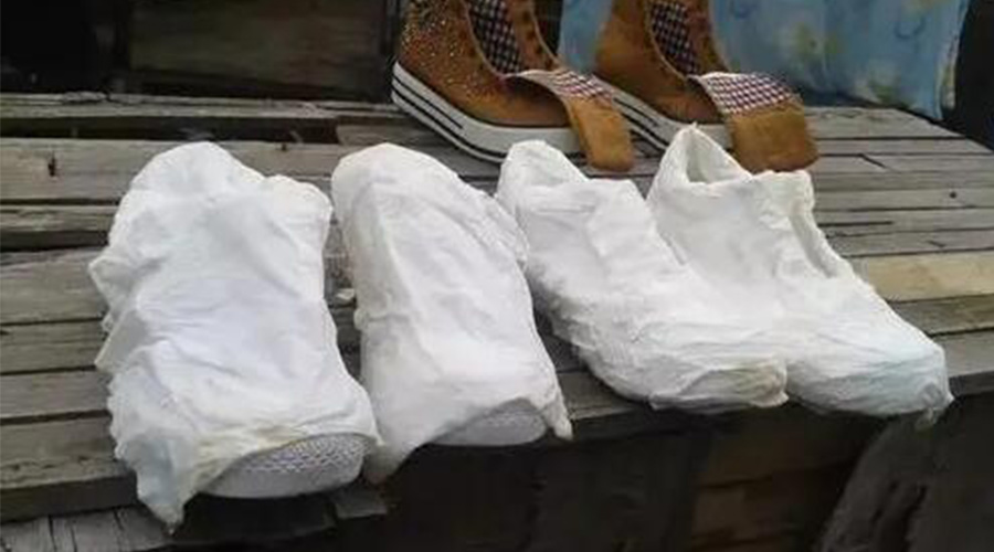 白鞋洗完如何防止變黃？衣物烘干機(jī)來(lái)拯救！