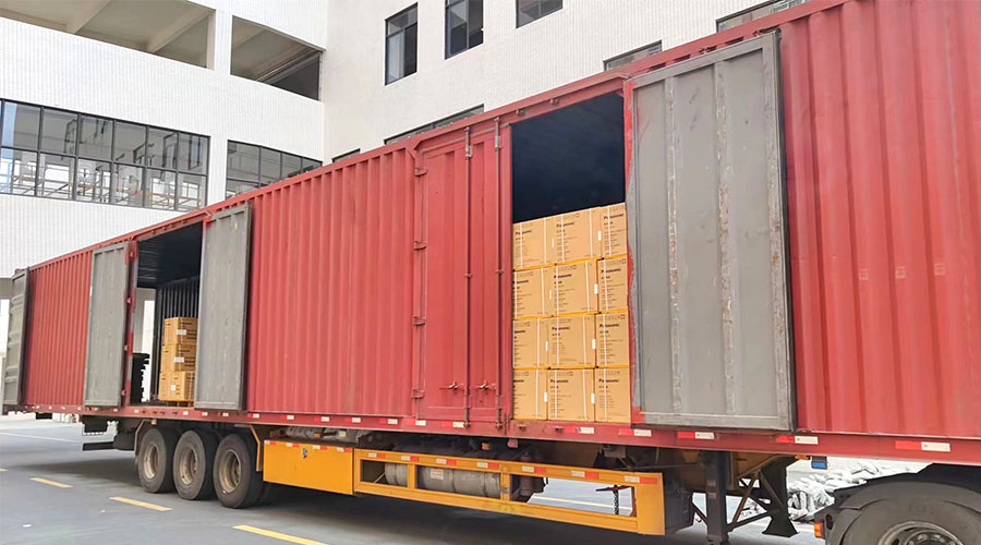 使命必達！高效完成國內知名品牌客戶迷你洗衣機裝柜發(fā)貨