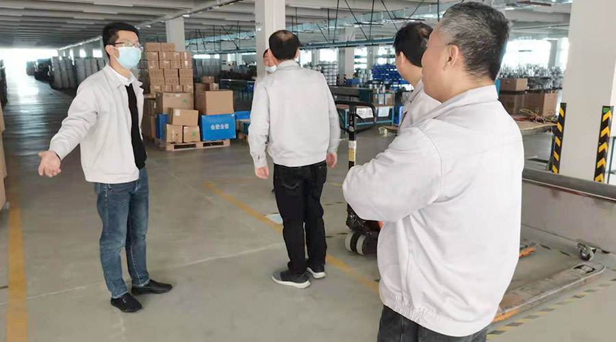 查隱患 防事故！金環(huán)電器領導開展節(jié)前安全檢查